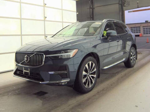 2023 Volvo XC60 B5 Plus Bright Theme