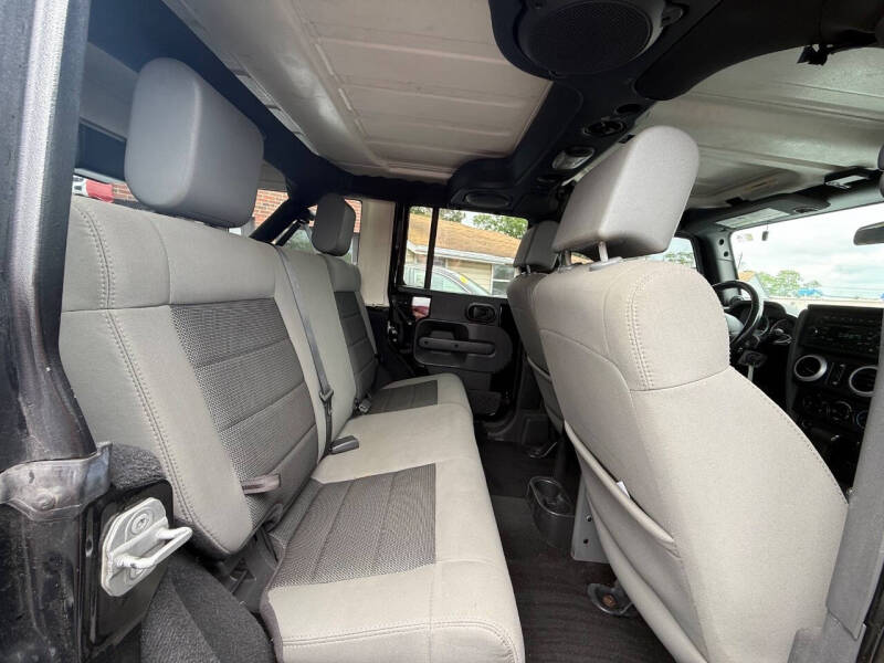 2010 Jeep Wrangler Unlimited Sahara