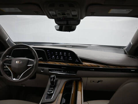 2023 Cadillac Escalade ESV Sport Platinum