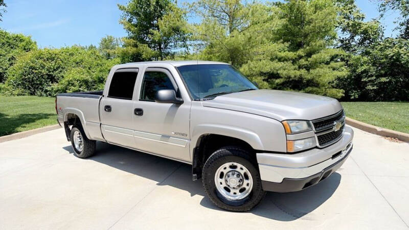 2006 Chevrolet Silverado 1500HD for sale at Westport Auto in Saint Louis MO