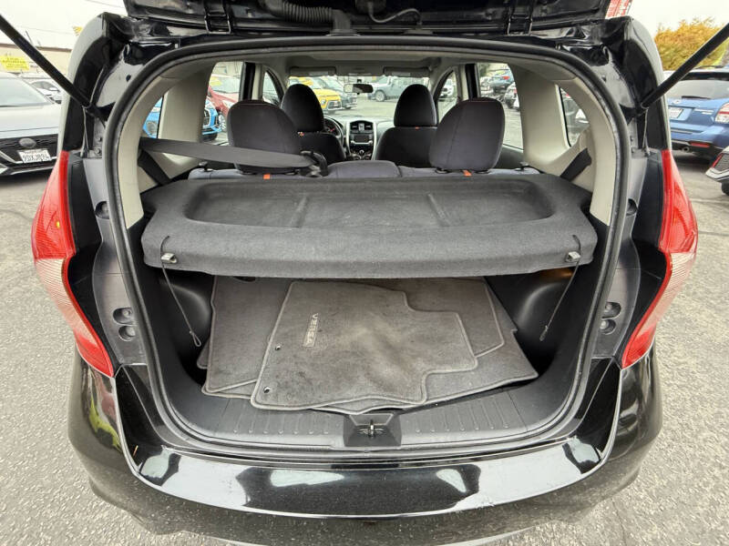 2018 Nissan Versa Note SR