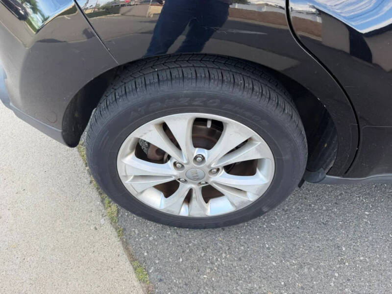 2014 Kia Soul +