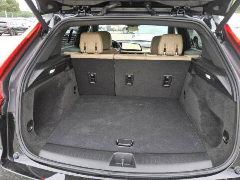 2024 Cadillac XT4 Luxury