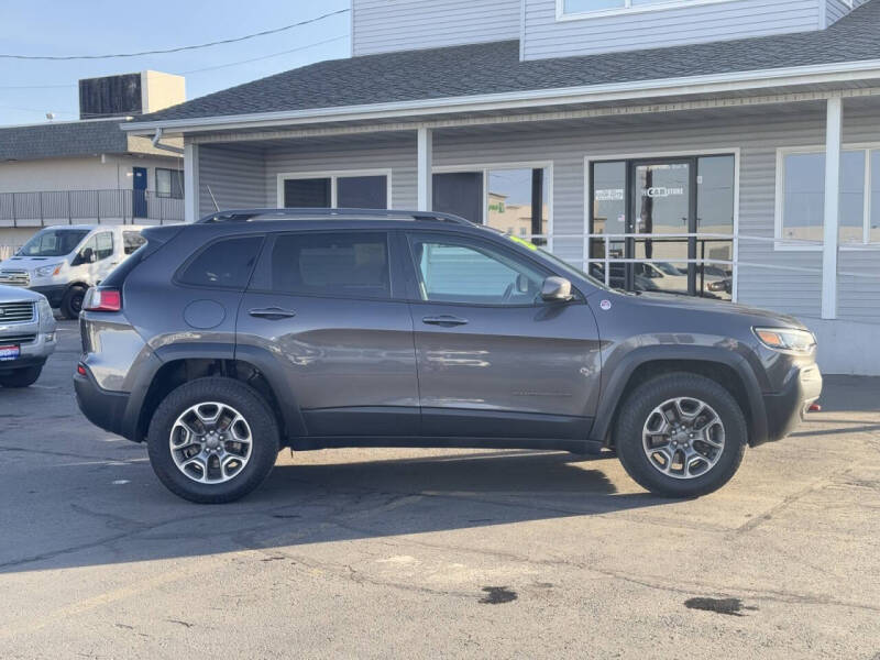 2021 Jeep Cherokee Trailhawk