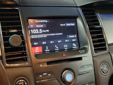 2016 Ford Taurus SEL