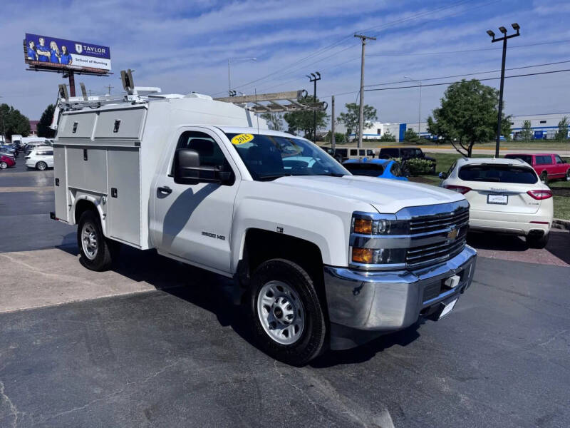 2015 Chevrolet Silverado 3500HD CC