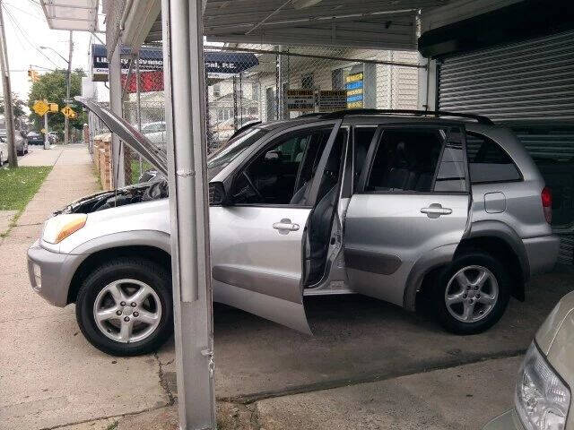 2001 Toyota RAV4