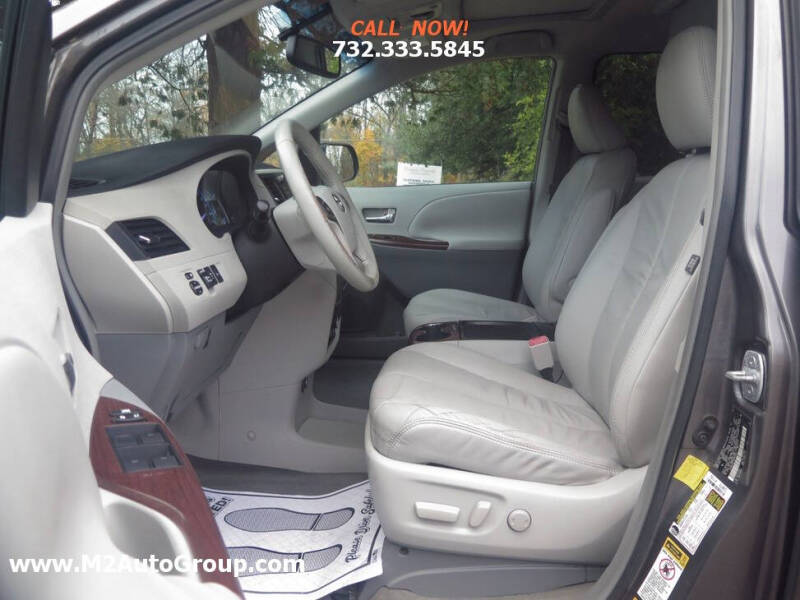 2011 Toyota Sienna XLE 7-Passenger