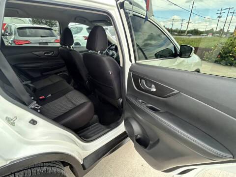 2020 Nissan Rogue S