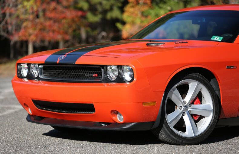 2008 Dodge Challenger SRT8