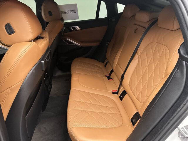 2023 BMW X6 xDrive40i