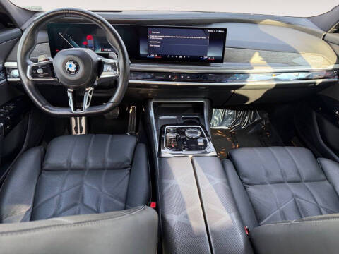 2024 BMW 7 Series 740i