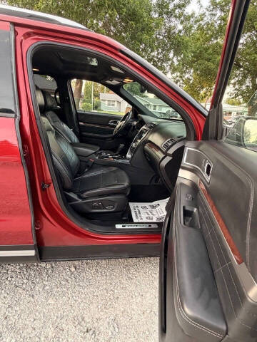 2017 Ford Explorer Platinum