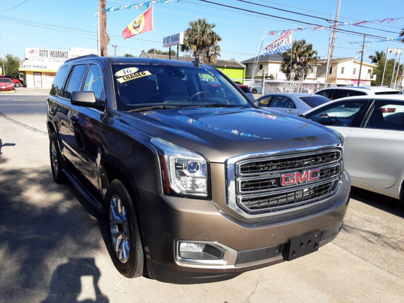 2016 GMC Yukon SLT's photo