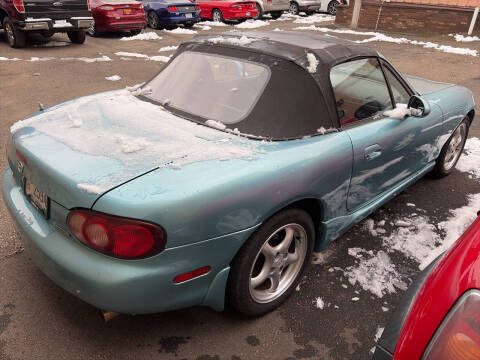 2002 Mazda MX-5 Miata SE