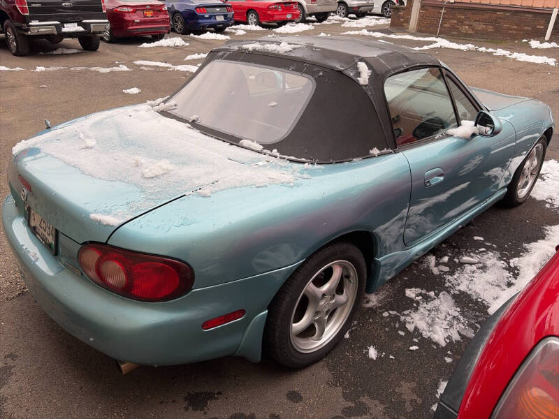 2002 Mazda MX-5 Miata SE