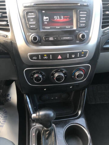 2015 Kia Sorento LX