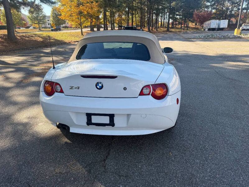 2004 BMW Z4 2.5i
