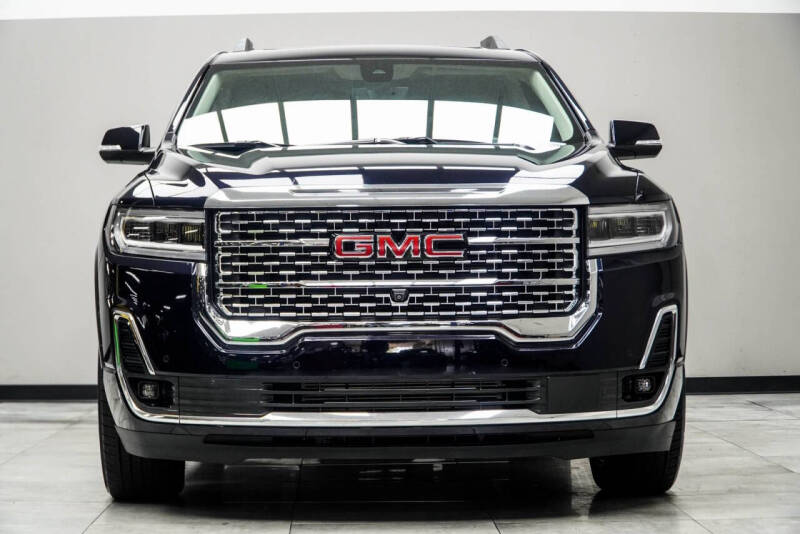 2022 GMC Acadia Denali