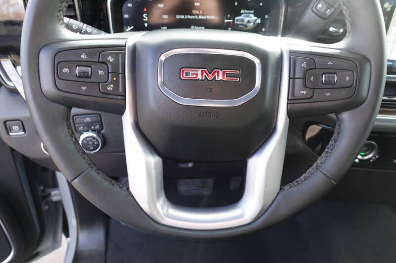 2024 GMC Sierra 1500 Elevation Standard