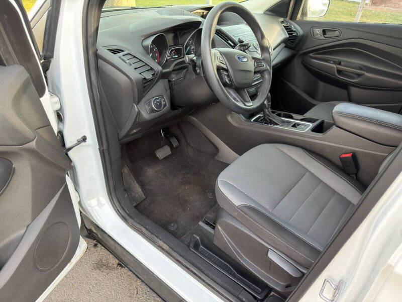 2019 Ford Escape S