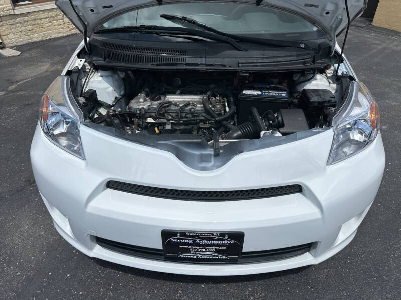 2010 Scion xD