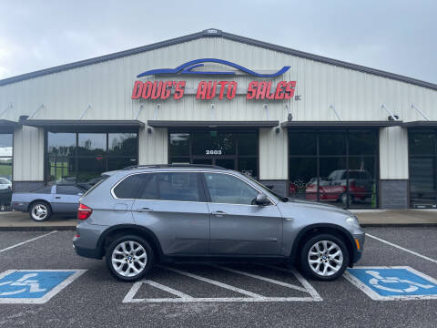 2013 BMW X5 for sale at DOUG'S AUTO SALES INC in Pleasant View TN