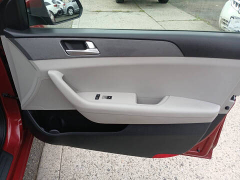 2015 Hyundai Sonata SE