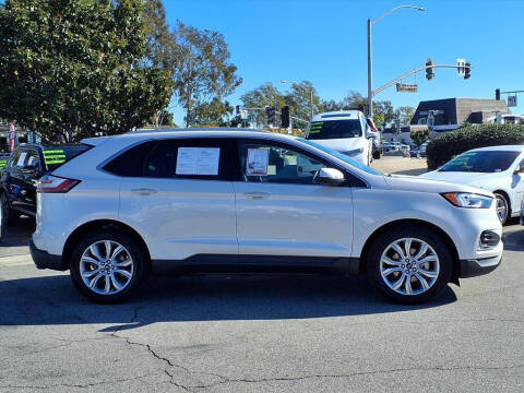 2019 Ford Edge Titanium