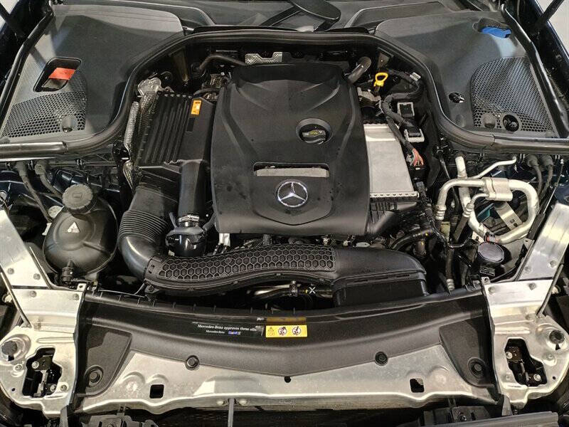 2017 Mercedes-Benz E-Class 90
