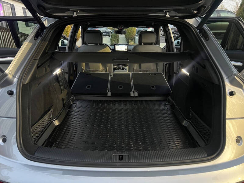 2025 Audi Q5 quattro S line Prem Plus 45 TFSI