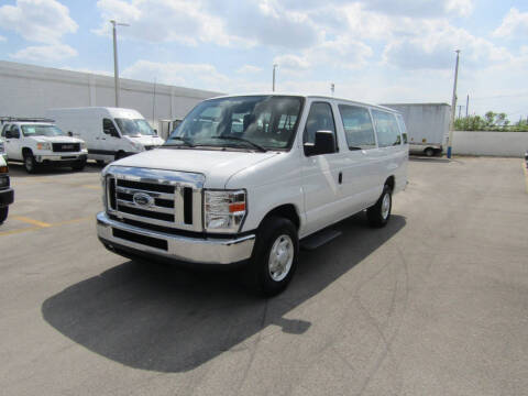 2012 Ford E-Series E-350 SD XLT