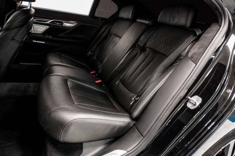 2016 BMW 7 Series 750i xDrive