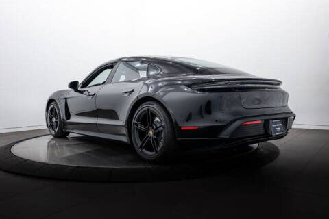 2026 Porsche Taycan 4