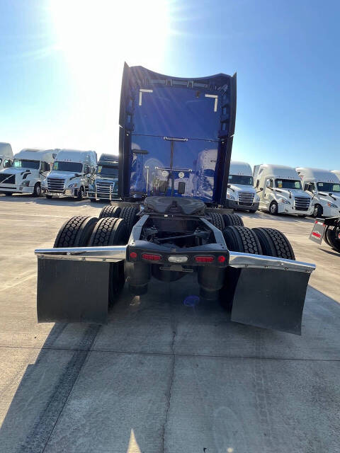 2019 Peterbilt 579 for sale at KING TRUCK TRAILER SALES in Bakersfield, CA