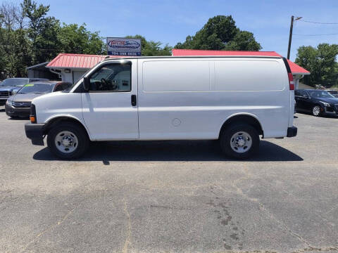 2017 Chevrolet Express 2500
