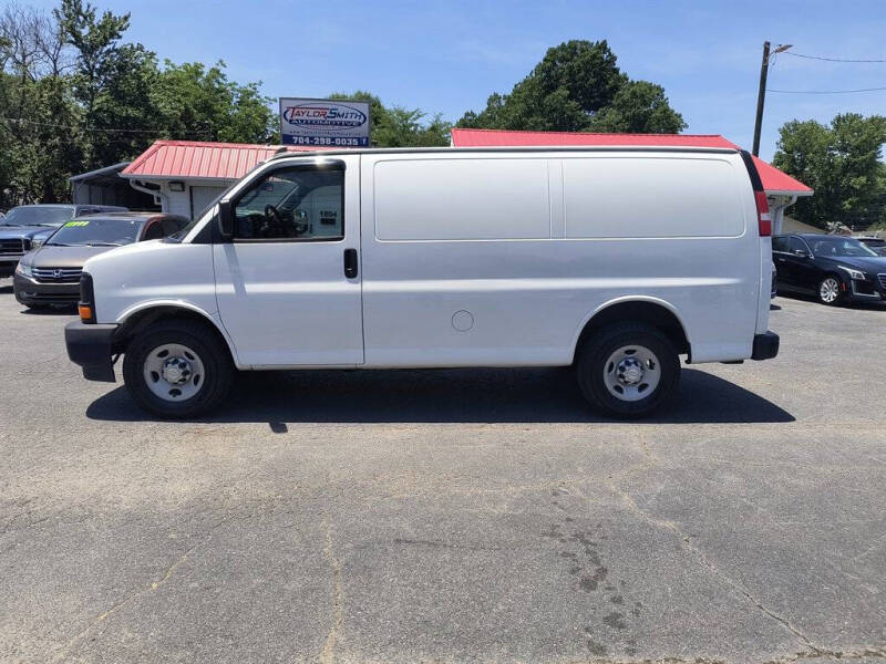2017 Chevrolet Express 2500