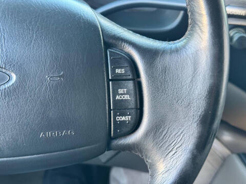 1999 Ford E-Series E-250
