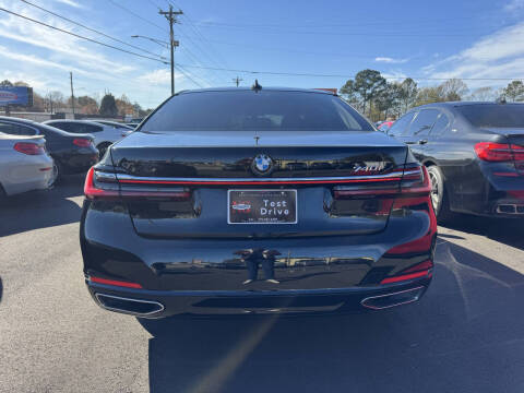 2020 BMW 7 Series 740i