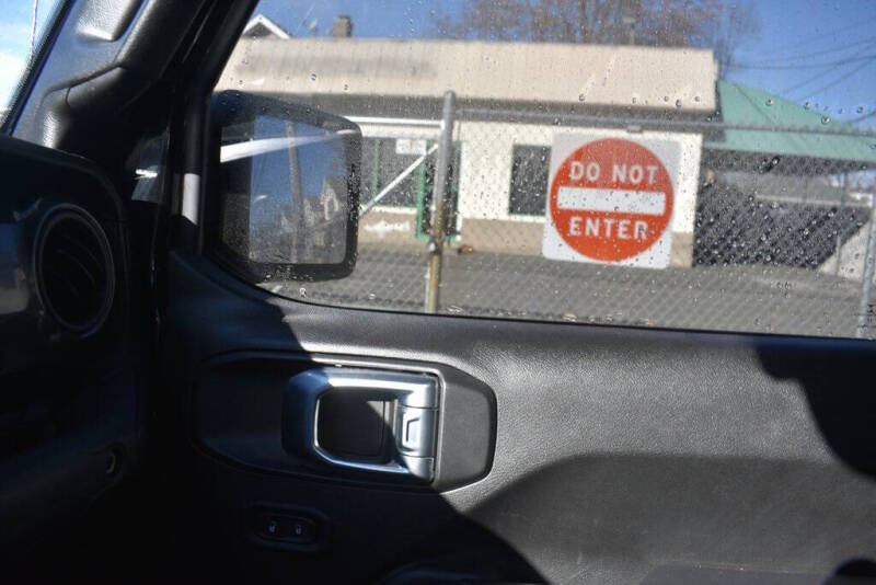 2022 Jeep Gladiator Altitude