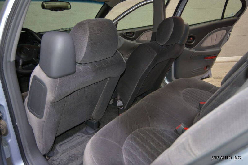 2005 Pontiac Bonneville SE