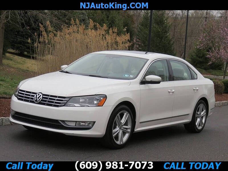 2014 Volkswagen Passat 1.8T SEL Premium PZEV