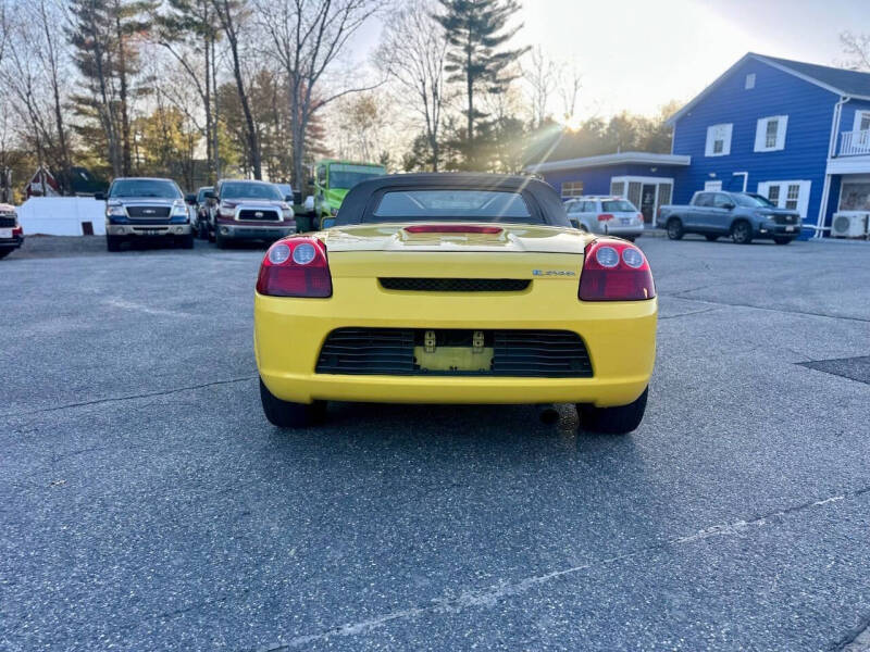 2000 Toyota MR2 Spyder