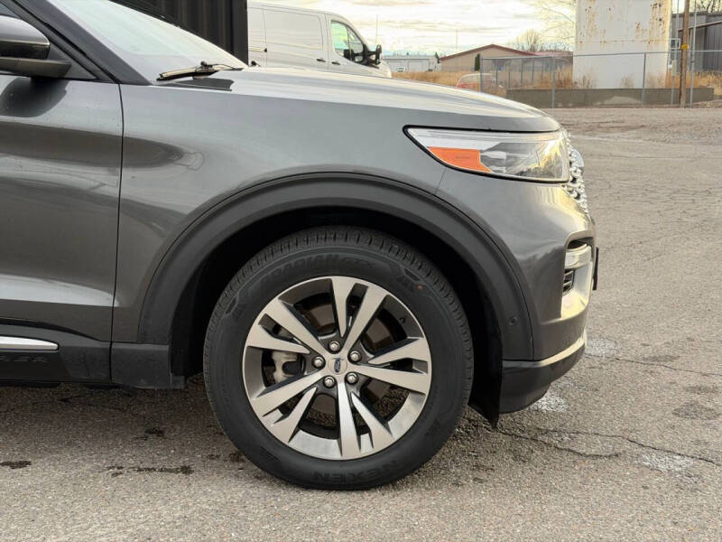 2020 Ford Explorer Platinum