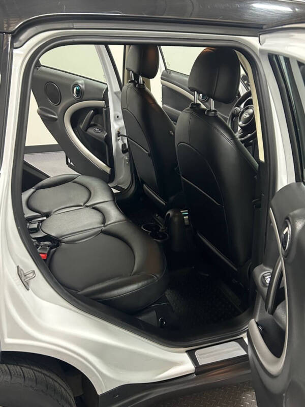 2015 MINI Countryman Cooper