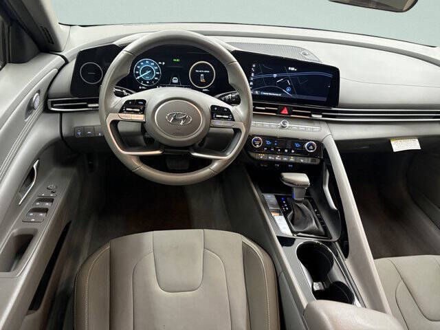 2023 Hyundai Elantra