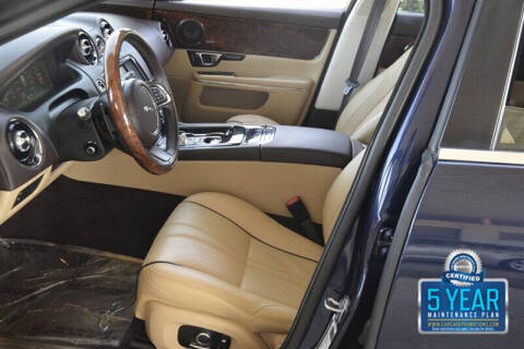 2016 Jaguar XJ R-Sport