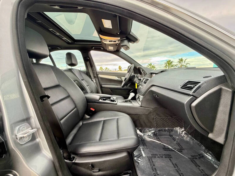 2009 Mercedes-Benz C-Class C 300 Sport