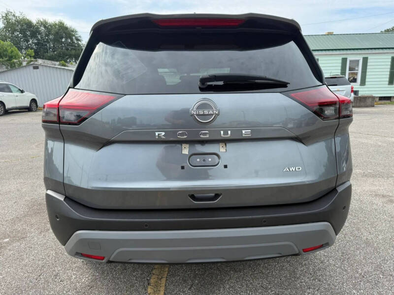2023 Nissan Rogue S