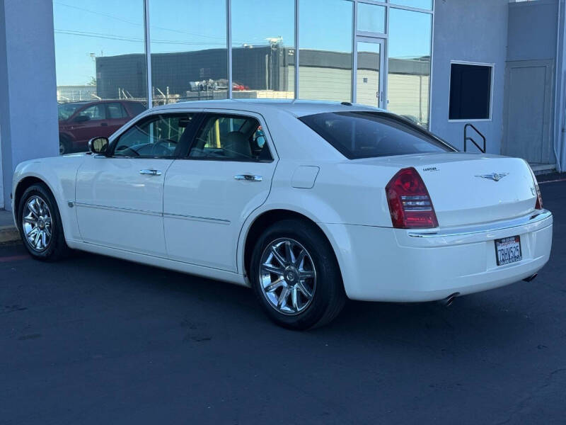 2006 Chrysler 300 C